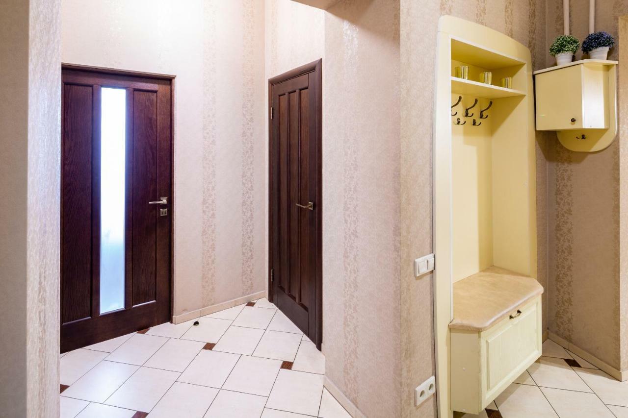 Alfa Apartments Kniazia Romana 11 Lviv Eksteriør bilde